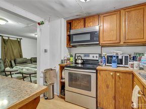 2820 29th Avenue S, Seattle WA 98144
