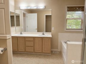 534 240 Avenue SE, Sammamish WA 98074