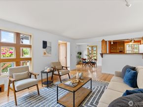 2804 Prosch Avenue W, Seattle WA 98119