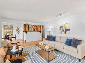 2804 Prosch Avenue W, Seattle WA 98119