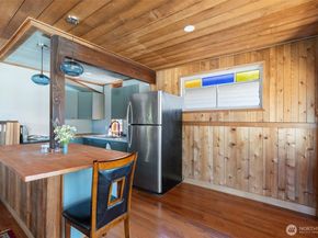 28243 Manzanita Beach Road SW, Vashon WA 98070