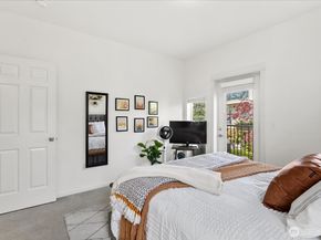 15026 40th Avenue W 7302, Lynnwood WA 98087