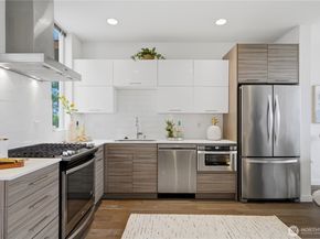 2326 Minor Avenue E B, Seattle WA 98102