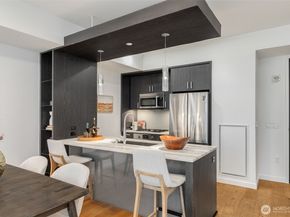 1321 Seneca Street 202, Seattle WA 98101