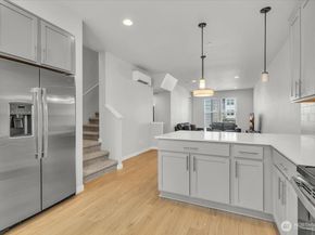 13717 Admiralty Way H5, Lynnwood WA 98087