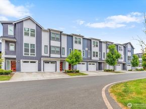 13717 Admiralty Way H5, Lynnwood WA 98087
