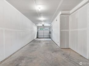 13717 Admiralty Way H5, Lynnwood WA 98087