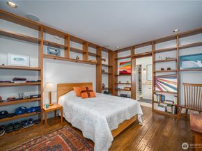 9551 NE South Beach Drive 1A, Bainbridge Island WA 98110
