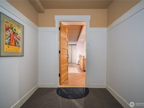 9551 NE South Beach Drive 1A, Bainbridge Island WA 98110
