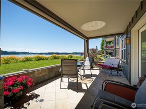 9551 NE South Beach Drive 1A, Bainbridge Island WA 98110