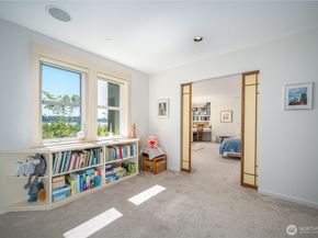 9551 NE South Beach Drive 1A, Bainbridge Island WA 98110