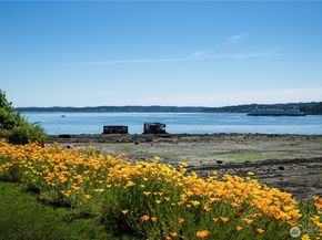 9551 NE South Beach Drive 1A, Bainbridge Island WA 98110