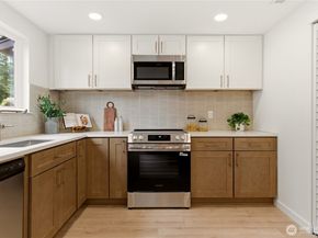12425 9th Drive SE, Everett WA 98208