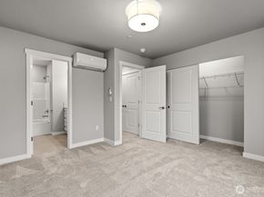 16823 Alder Way L3, Lynnwood WA 98037