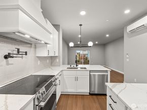 16823 Alder Way L3, Lynnwood WA 98037