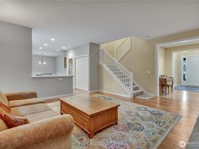 5530 Elizabeth Avenue SE, Auburn WA 98092