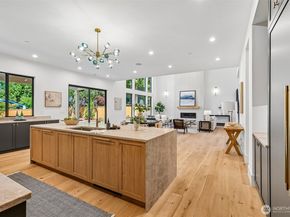 11419 109th Avenue NE, Kirkland WA 98033
