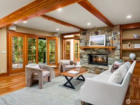 10199 Affirmed Lane NE, Bainbridge Island WA 98110
