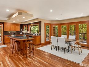 10199 Affirmed Lane NE, Bainbridge Island WA 98110