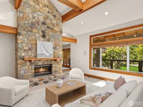 10199 Affirmed Lane NE, Bainbridge Island WA 98110