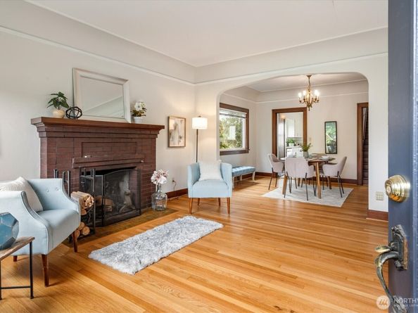3607 Hoyt Avenue, Everett WA 98201