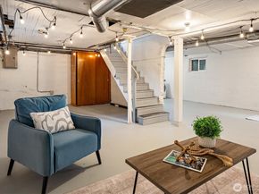 3607 Hoyt Avenue, Everett WA 98201