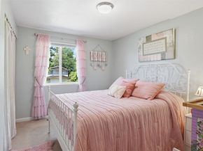 17333 160th Avenue SE, Renton WA 98058