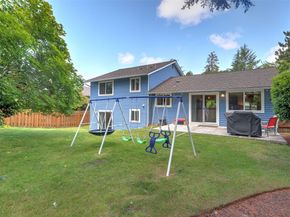 17333 160th Avenue SE, Renton WA 98058