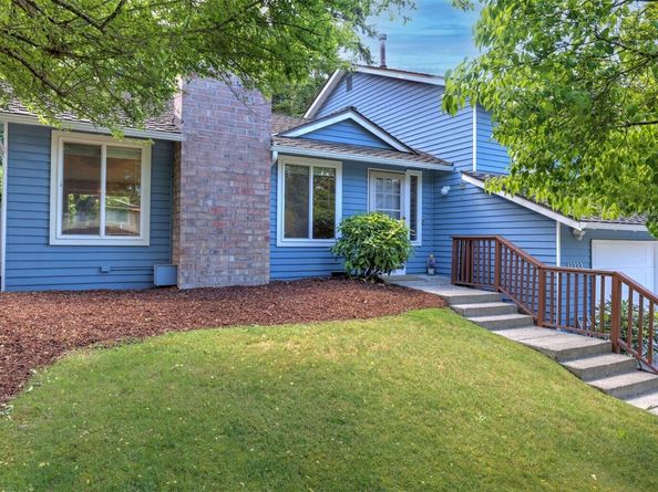 17333 160th Avenue SE, Renton WA 98058