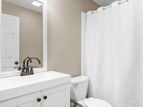 10459 Des Moines Memorial Dr S 303, Seattle WA 98168