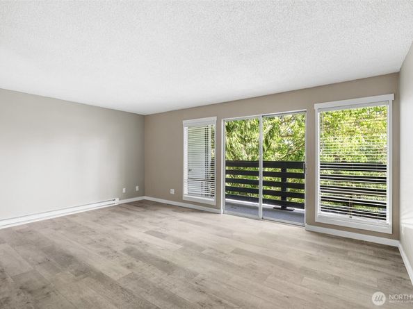 10459 Des Moines Memorial Dr S 303, Seattle WA 98168