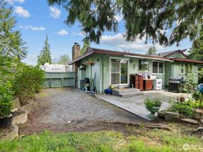 2613 S 300th Street, Federal Way WA 98003