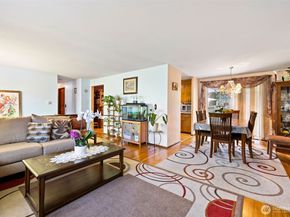 2613 S 300th Street, Federal Way WA 98003