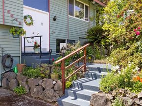 2613 S 300th Street, Federal Way WA 98003