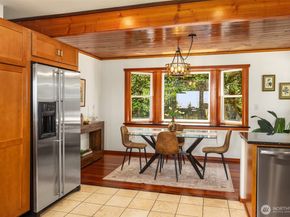 10308 SW 116th Avenue, Vashon WA 98070