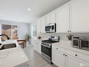 12836 Jammer Place NW, Silverdale WA 98383