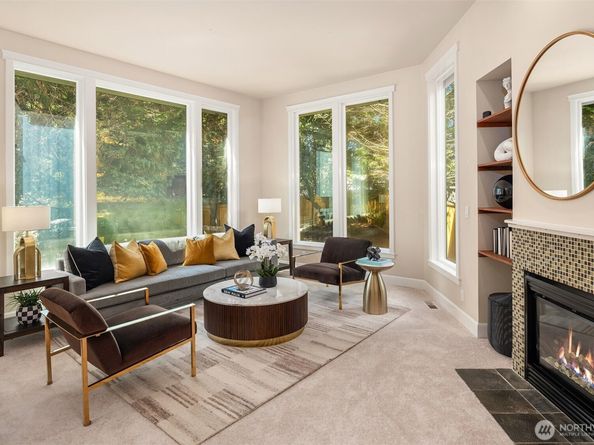 4600 Green Lake Way N, Seattle WA 98103