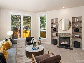 4600 Green Lake Way N, Seattle WA 98103
