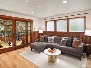 4600 Green Lake Way N, Seattle WA 98103