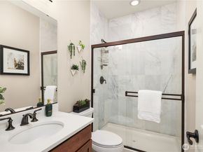 1444 242nd Avenue NE, Sammamish WA 98074