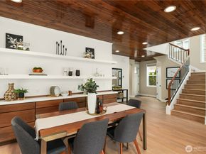 1444 242nd Avenue NE, Sammamish WA 98074