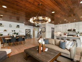 1444 242nd Avenue NE, Sammamish WA 98074