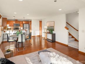 3670 Dayton Avenue N B, Seattle WA 98103