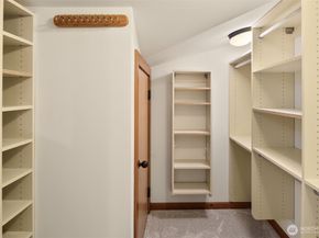 3670 Dayton Avenue N B, Seattle WA 98103