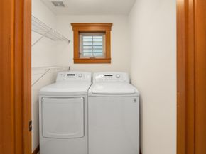 3670 Dayton Avenue N B, Seattle WA 98103