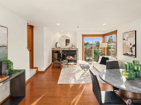 3670 Dayton Avenue N B, Seattle WA 98103