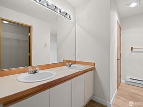 23332 59th Place S 135, Kent WA 98032
