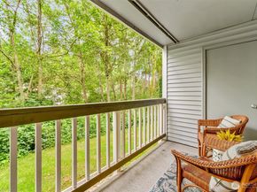 23313 Cedar Way N101, Mountlake Terrace WA 98043