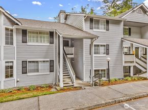23313 Cedar Way N101, Mountlake Terrace WA 98043