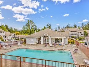 23313 Cedar Way N101, Mountlake Terrace WA 98043